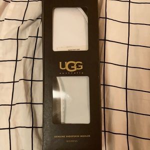 Ugg Insoles NWT Women’s size 7